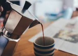 How to make Coffee with a Moka Pot